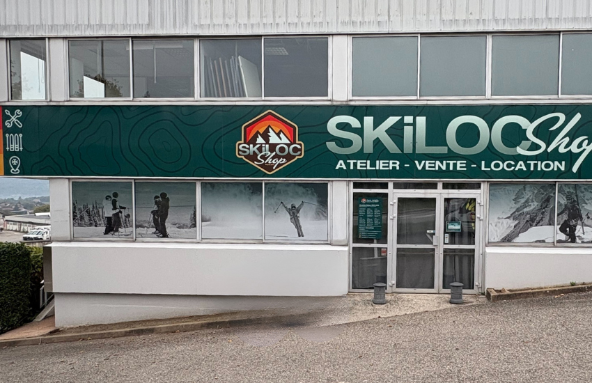 Image d'un panneau enseigne