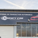 Image d'un panneau enseigne